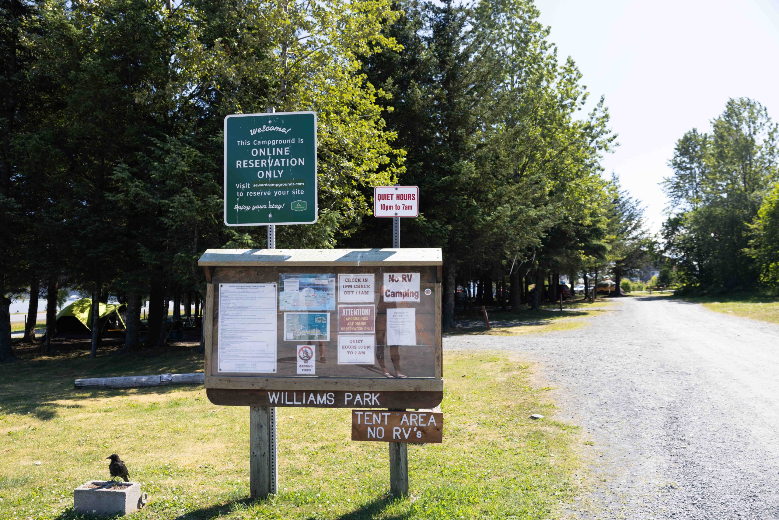 Guide to Campgrounds and RV Parks in Seward, Alaska