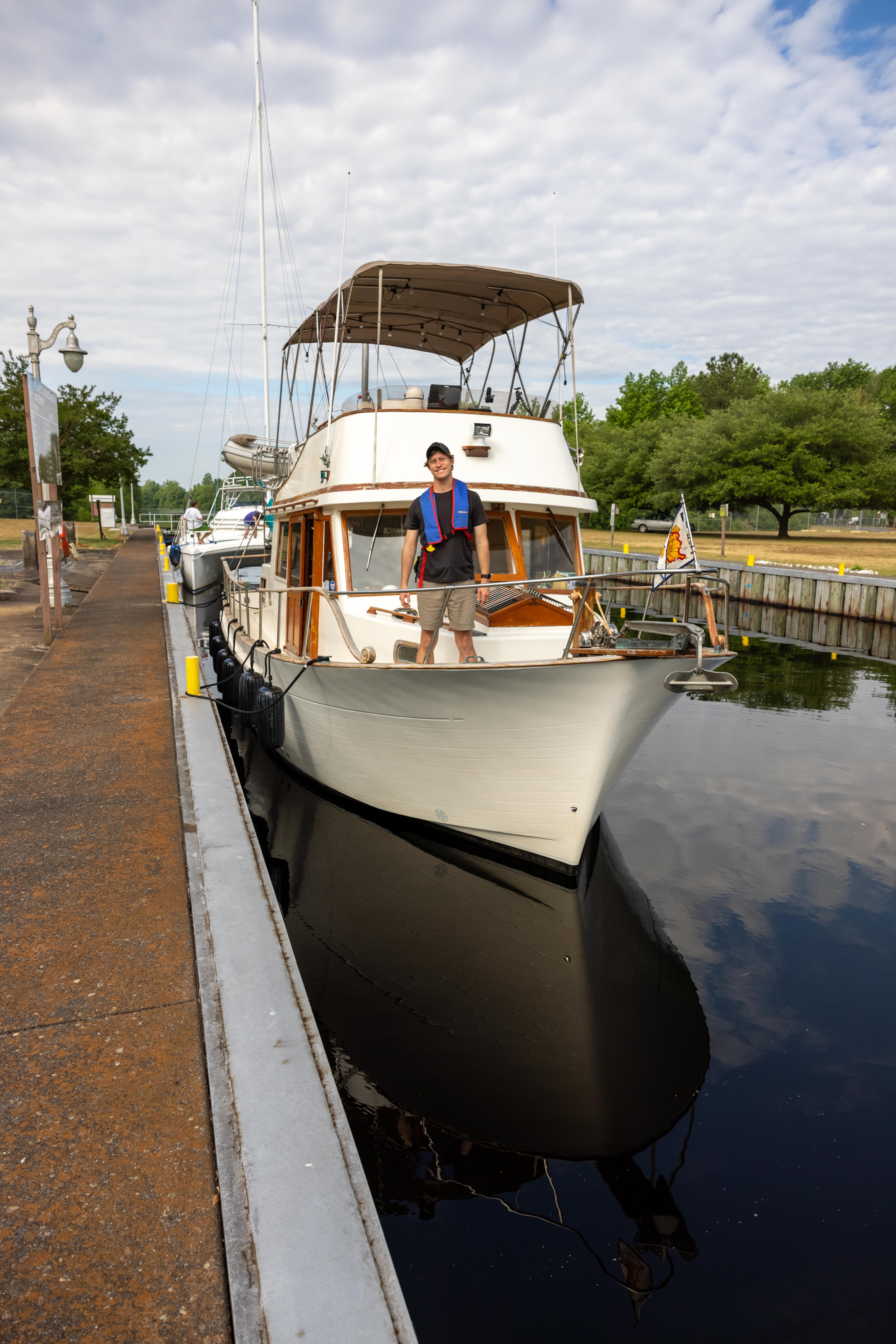 Boating is Getting Better | Our Second Lock leaving the Dismal Swamp into Portsmouth